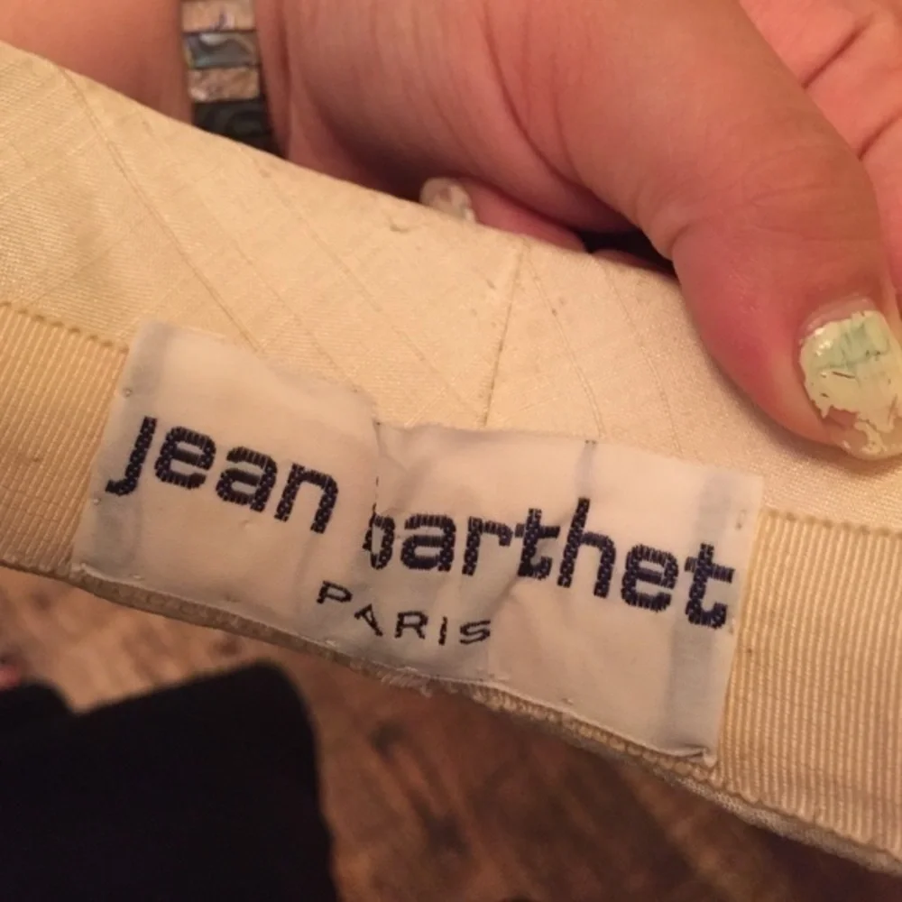 JEAN‎ BARTHET PARIS CREME WITH SEED PEARLS UNIQUE VTG HAT PIECE